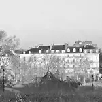 Le Baco-baco, Face Au Chateau, Avec Parking Daire Nantes