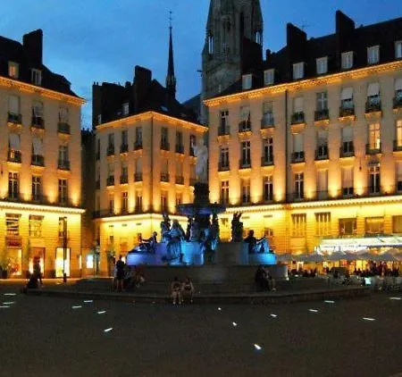 Le Baco-baco, Face Au Chateau, Avec Parking Apartamento Nantes