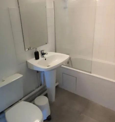 Le Baco-baco, Face Au Chateau, Avec Parking